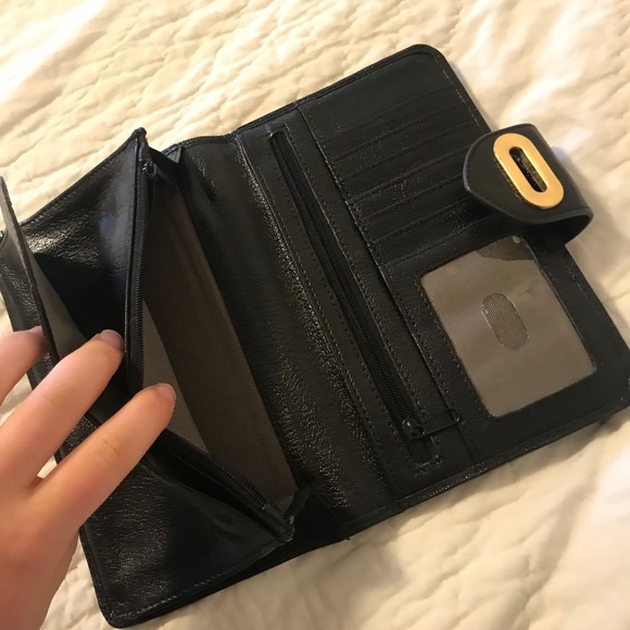 Faux leather clutch - Picture 4 of 4